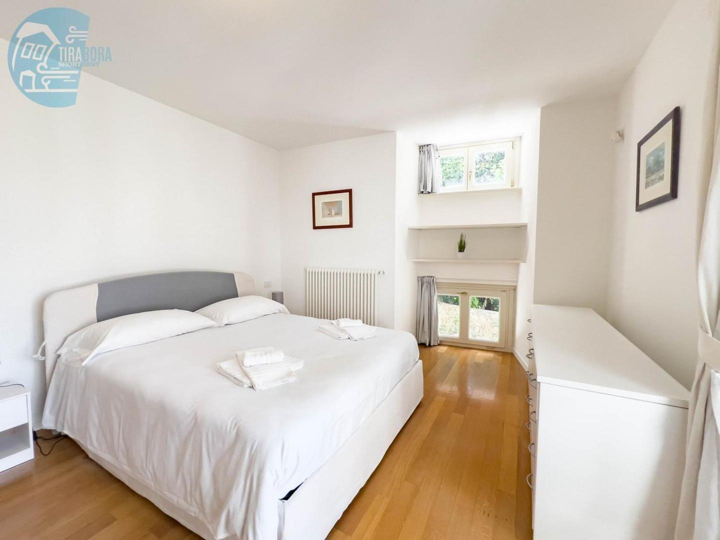 Cattedrale 5 Tirabora Short Rent Apartment Trieste Exterior photo