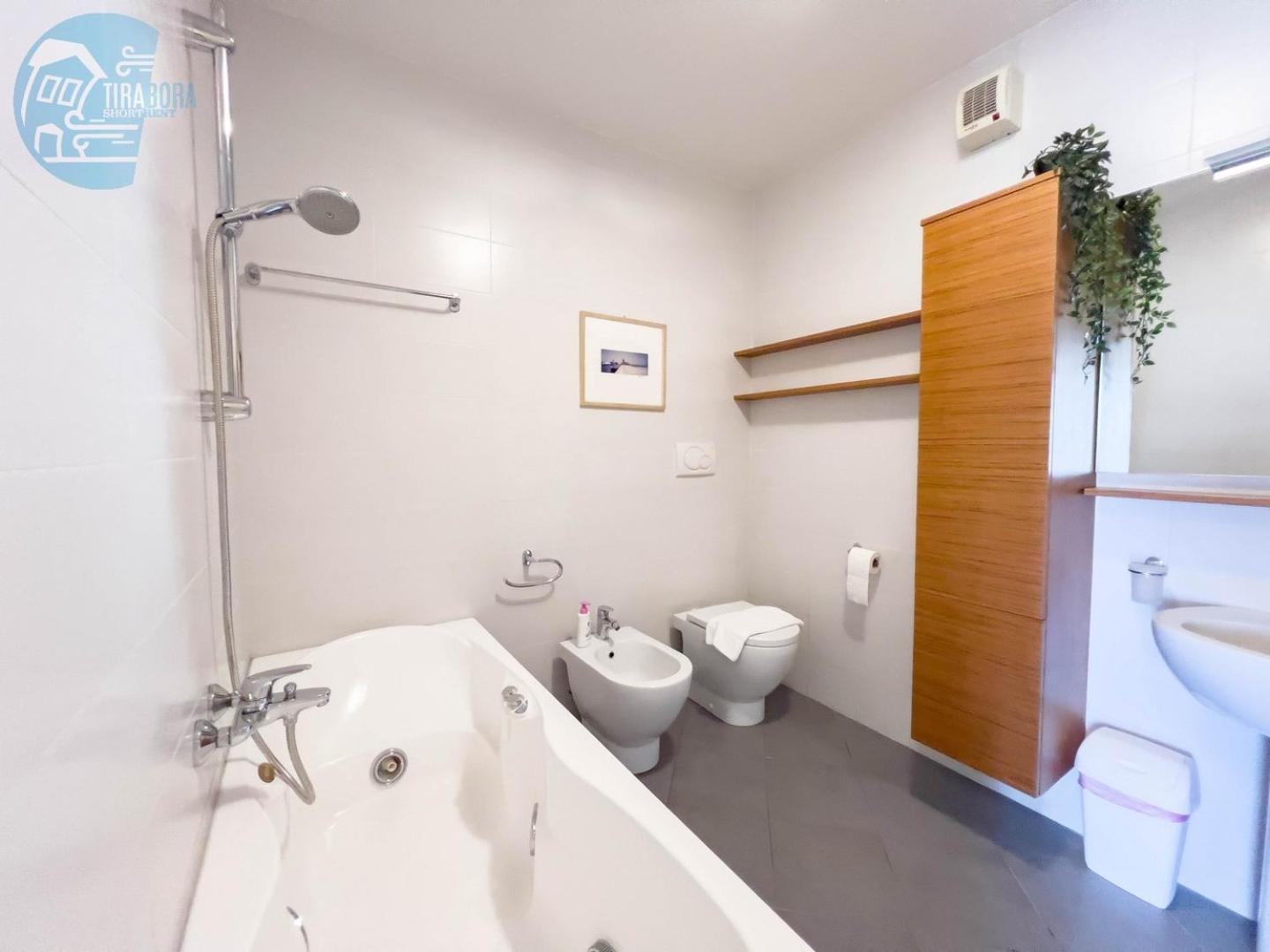 Cattedrale 5 Tirabora Short Rent Apartment Trieste Exterior photo