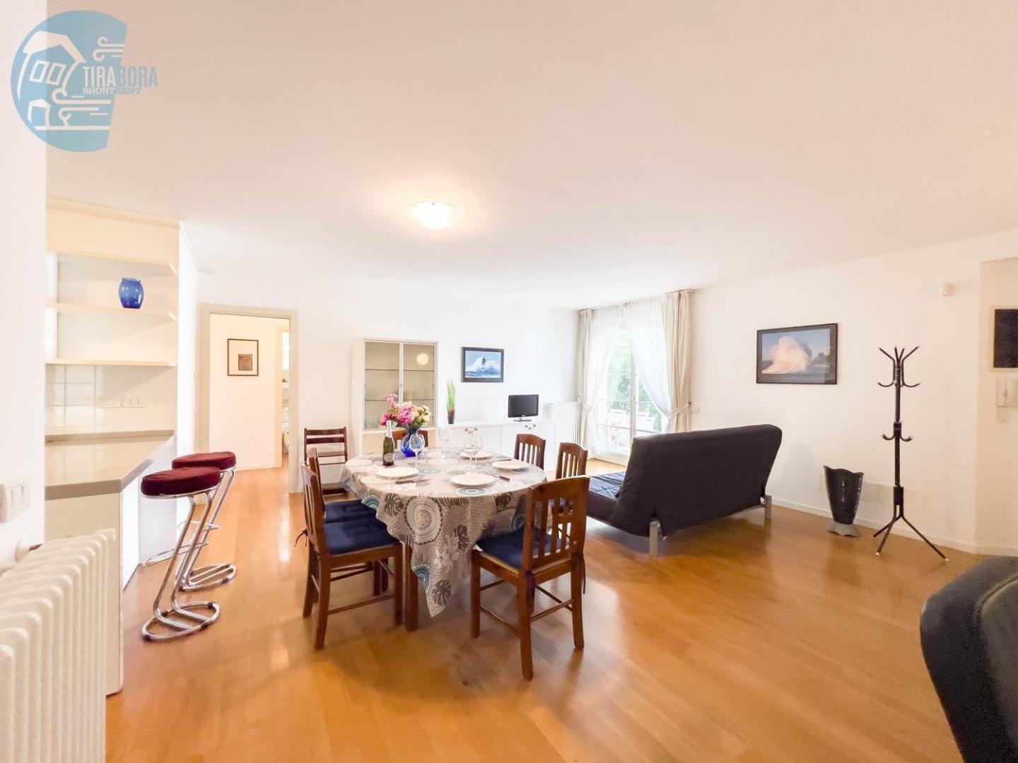 Cattedrale 5 Tirabora Short Rent Apartment Trieste Exterior photo